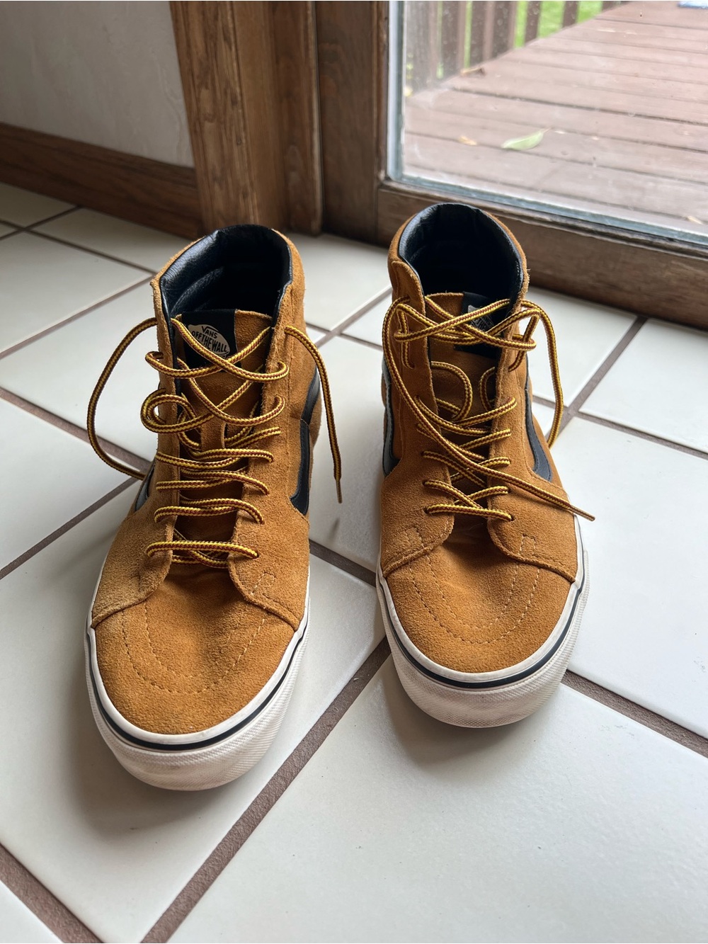Mustard Yellow sz 10 Vans High Top Sneakers